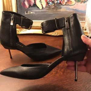 Kurt Geiger London Black Pebbled Leather Cigarette Heels NWT Size 37